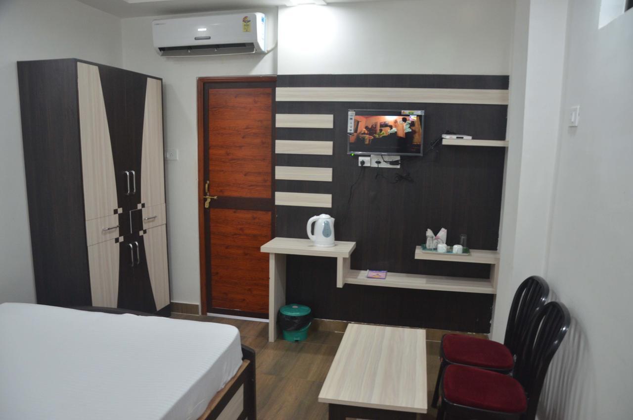 Hotel Pyara Palace Gaya Bilik gambar