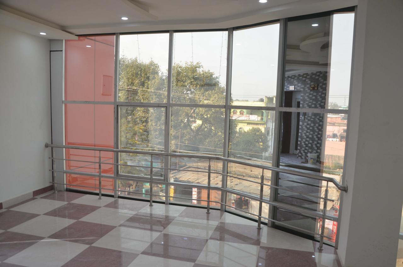 Hotel Pyara Palace Gaya Bilik gambar